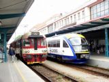 31.05.2005 - Hradec Králové hl.n.: VT 610 LausitzBahn z Liberce do Pardubic a 854.016-3 na Os 5505 Turnov - Hradec Králové hl.n © PhDr. Zbyněk Zlinský