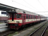 07.11.2005 - Hradec Králové hl.n.: 854.207-8 v čele Sp 1881 Liberec - Pardubice © PhDr. Zbyněk Zlinský