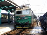 10.01.2006 - Hradec Králové hl.n.: 130.026-8 v čele Os 5613 Jaroměř - Pardubice © PhDr. Zbyněk Zlinský