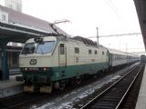 11.01.2006 - Hradec Králové hl.n.: 150.015-6 v čele R 757 ''Klidná síla'' Plzeň - Jeseník © PhDr. Zbyněk Zlinský