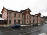 25.02.2012 - Tanvald: výpravní budova z ulice Krkonošské © PhDr. Zbyněk Zlinský