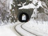 25.02.2012 - Tanvald: Žďárský tunel od mostu přes Černou Desnou © PhDr. Zbyněk Zlinský
