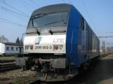 24.03.2012 - Pardubice hl.n.: 2016.903-3 LTE čeká na další výkon © PhDr. Zbyněk Zlinský