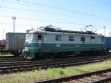 09.05.2012 - Pardubice hl.n.: 122.043-3 nastupuje na svůj vlak © PhDr. Zbyněk Zlinský