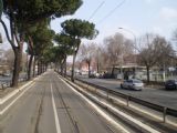 Řím: tramvajová trať na ulici Via Prenestina u zastávky Prenestina/Lanci	4.3.2012	 © Jan Přikryl