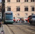 Řím: nejnovější nízkopodlažní tramvaj Cityway Roma II stojí na obratových kolejích konečné linky 8 Largo di Torre Argentina	5.3.2012	 © Lukáš Uhlíř