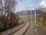 Pohled od poslední výhybky nádraží Sant Oreste směrem k Viterbu, v pozadí horský hřeben Monte Soratte	5.3.2012	 © Jan Přikryl