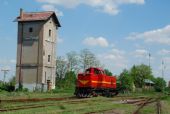 T 466.0253 obieha súpravu historického vlaku, © Kamil Korecz