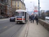 Sarajevo: tramvaj typu K2 ev.č. 217 stojí v zácpě kvůli srážce tramvaje s autem u zastávky Dom Armije v centru města	9.3.2012	 © Jan Přikryl