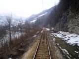 Jednokolejná trať ze Sarajeva do Doboje v úzkém údolí řeky Bosny u Lašvy	10.3.2012	 © Jan Přikryl