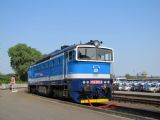 19.06.2012 - Czech Raildays Ostrava: 754.021-4 není exponátem, ale zdrojem energie pro vystavená vozidla © Karel Furiš
