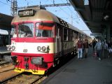 24.05.2012 - Pardubice hl.n.: 854.016-3 v čele 23 minut opožděného Sp 1783 Trutnov hl.n. - Pardubice hl.n. © PhDr. Zbyněk Zlinský