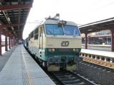 24.05.2012 - Kolín: 150.222-8 v čele R 620 ''Matalík'' Vsetín - Praha-Smíchov © PhDr. Zbyněk Zlinský