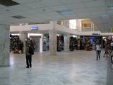 15.06.2012 - Aéroport de Monastir: bazarovitě vyhlížející odbavovací hala © PhDr. Zbyněk Zlinský