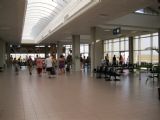 15.06.2012 - Aéroport de Monastir: cestující letu HCC 6995 jsou znovu zváni k bráně č. 2 © PhDr. Zbyněk Zlinský