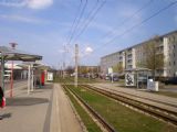 Cottbus/Chośebuz: celkový pohled na tramvajovou zastávku Zuschka na sídlišti Neu Schmellwitz/Nowe Chmjelow	. 19.4.2012 © 	Jan Přikryl