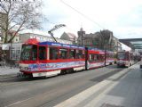 Cottbus/Chośebuz: setkání tramvají různých linek v jedné z nejdůležitějších zastávek tramvajové sítě- Stadtpromenade/Měsćańska promenada	. 19.4.2012 © 	Tomáš Kraus