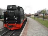 Putbus: ''zánovní'' parní lokomotiva řady 99.1782 PRE z roku 1953 před odjezdem osobního vlaku do Göhren	. 20.4.2012 © 	Aleš Svoboda