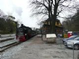 Lokomotiva řady 99.1782 společnosti Pressnitztalbahn stojí v Göhrenu před odjezdem osobního vlaku do Putbusu	. 20.4.2012 © 	Tomáš Kraus