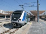 07.06.2012 - Gare de Tunis: jednotka EMU 9 odjede jako zrychlený vlak č. 137 Tunis - Erriadh © PhDr. Zbyněk Zlinský