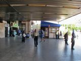 07.06.2012 - Gare de Tunis: atmosféra v podloubí hlavního vchodu © PhDr. Zbyněk Zlinský