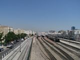 07.06.2012 - Tunis: normálněrozchodné koleje metra v Avenue de La Gare a pět přilehlých ve stanici, jejichž nástupiště jsou červeně zbarvena © PhDr. Zbyněk Zlinský