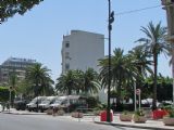 07.06.2012 - Tunis: ležení bezpečnostních sil vedle ministerstva vnitra na Avenue Habib Bourguiba © PhDr. Zbyněk Zlinský