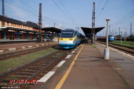 28.07.2012 - Česká Třebová: 680.003 projíždí jako SC 511 ''SC Pendolino'' Františkovy Lázně - Bohumín (pohled zezadu) © Radek Hořínek