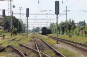 04.08.2012 - Předměřice n.L.: Os 6213 Jaroměř - Pardubice hl.n. se 163.242-1 v čele se chystá k odjezdu © PhDr. Zbyněk Zlinský