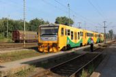 18.08.2012 - Pardubice-Rosice n.L.: 814.075-8/914.075-7 + 814.018-9/914.018-7 odjíždí jako Os 5333 Pardubice hl.n. - Hlinsko v Č. © PhDr. Zbyněk Zlinský