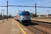 18.08.2012 - Pardubice hl.n.: 380.005-9 přijíždí v čele Ex 571 ''Zdeněk Fibich'' Praha hl.n. - Břeclav © PhDr. Zbyněk Zlinský