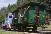 Zrekonštruovaný služobný vozeň na Košickej detskej historickej železnici