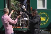 Zrekonštruovaný vozeň bude slúžiť na prepravu bicyklov a kočiarov
