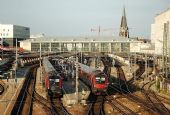Dvě soupravy Railjetů vedle sebe, 1116.214 a 1116.211 Wien Westbahnhof, 17.08.2012 © Lukáš Hučko