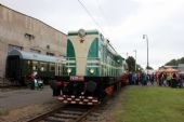 22.09.2012 - PSO Nymburk: 720.145-2 + 29-29 352-3 (020.047-7) a výměna cestujících ''Postřižinského expresu'' © PhDr. Zbyněk Zlinský