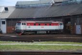 23.09.2012 - Olomouc-PJ: 749.246 se vyhřívá v paprscích podzimního slunce © Radek Hořínek