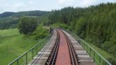 Wutachtalbahn: průjezd po 252 metrů dlouhém Besenbach-Viaduktu mezi stanicemi Blumberg-Zollhaus a Epfenhofen	4.7.2012	 © Jan Přikryl