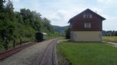 Wutachtalbahn: pohled na výpravní budovu stanice Epfenhofen a krátký zbytek nástupiště	4.7.2012	 © Jan Přikryl