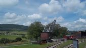 Wutachtalbahn: zauhlovací jeřáb z roku 1934 stojí před výtopnou ve Fützenu	4.7.2012	 © Jan Přikryl