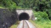 Wutachtalbahn: weizenský portál 1700 metrů dlouhého vratného tunelu Stockhalde- nejdelšího na trase	4.7.2012	 © Jan Přikryl