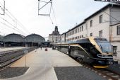 15.10.2012 - Praha hl.n.: jednotka 480.002-5 vyrazí na svou první jízdu směr Bohumín © LEO Express