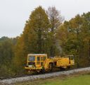 21.10.2012 - Nová Bystřice: strojní podbíječka Plasser&Theurer © Jan Oliva