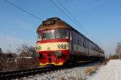 09.12.2012 - Hradec Králové: 854.016-3 v čele Sp 1789 Trutnov hl.n. - Pardubice hl.n. za přechodem P5371 v ulici Bezručově © PhDr. Zbyněk Zlinský