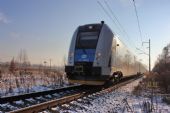 09.12.2012 - Hradec Králové: 440.009-9 + 442.009-7 + 441.009-8 jako Sp 1848 Pardubice hl.n. - Hradec Králové hl.n. před mostkem v km 19,5 © PhDr. Zbyněk Zlinský