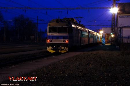 30.12.2012 - Nezamyslice: 460.065, Os3823 © Radek Hořínek