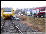 07.11.2010 - nehoda automobilu a vlaku u Stříteže nad Bečvou; archiv Jiří Valenta