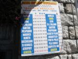 13.7.2012	Jízdní řád dopravce Alta Rocca Voyages na zdi domu v Zonze, povšimněte si časových údajů v 5. sloupci :-)	©	Aleš Svoboda