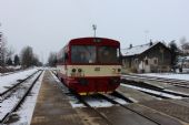 19.01.2013 - Doudleby n.O.: 810.458-0 odjíždí jako Os 25228 do Rokytnice v O.h. © PhDr. Zbyněk Zlinský