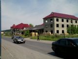 07.06.2011 - Solotvino, nedostavěné domy jsou všude kolem © Ing. Marek Vojáček