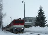 R 821 Horehronec s rušňom 757 008-8 na čele, 19.2. 2013, Dedinky, © O. Krajňák